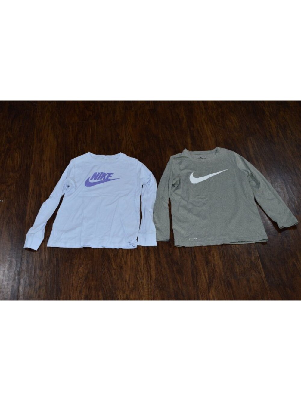 Girls Nike Size Small Tshirts Long Sleeve Lot of 2 Athleisure Streetwear READ